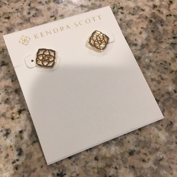 Kendra Scott Dira Gold Earrings - Picture 2 of 3